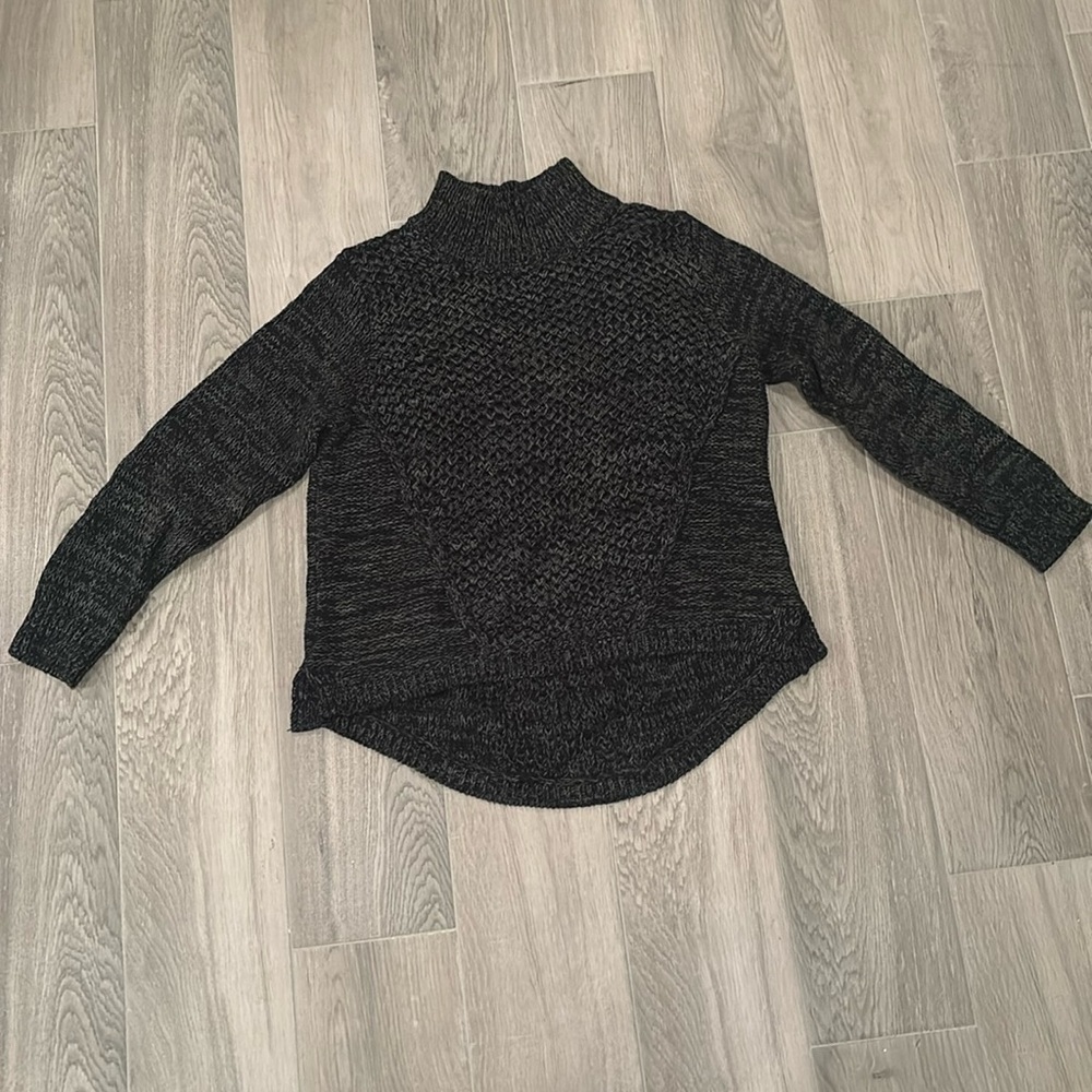 525 America Women’s Turtle Neck Long sleeve Size S